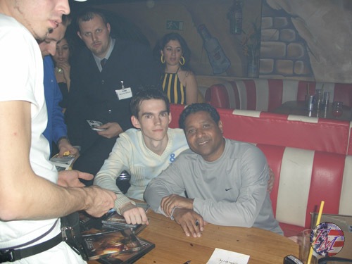 Autogrammstunde mit Stevie B.