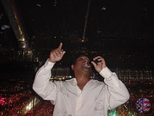 Stevie B. verbreitet mit seinen Song eine super Laune