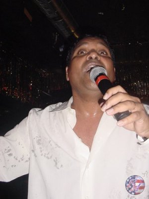 Stevie B. verbreitet mit seinen Song eine super Laune