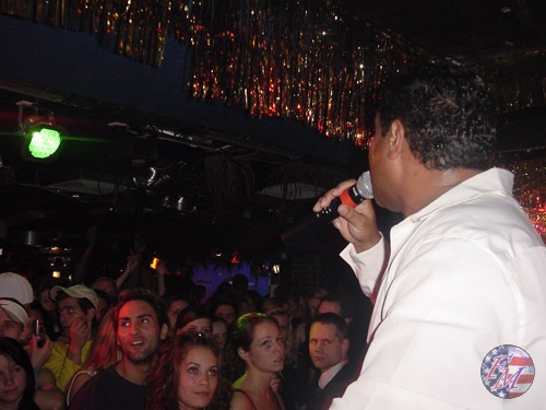Stevie B. verbreitet mit seinen Song eine super Laune