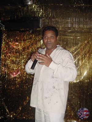Stevie B. verbreitet mit seinen Song eine super Laune