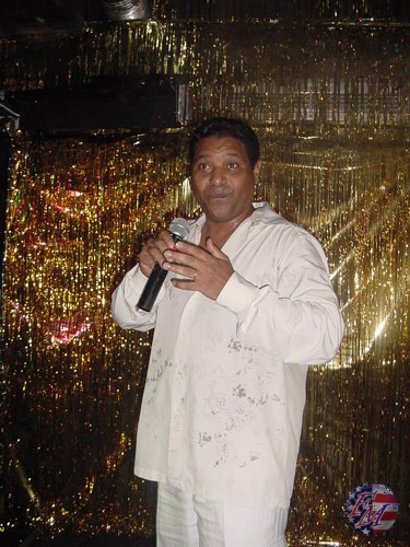 Stevie B. verbreitet mit seinen Song eine super Laune
