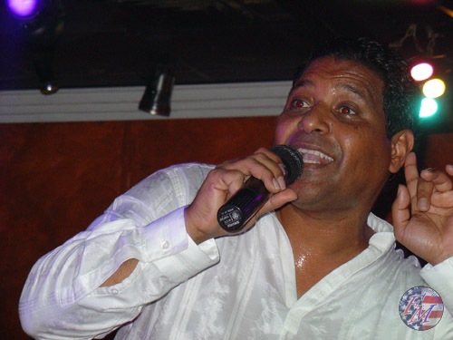 Stevie B. verbreitet gute Laune