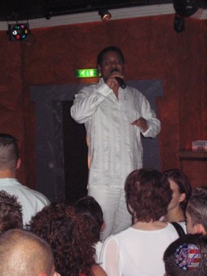 Stevie B. bot eine Wahnsinss-Show