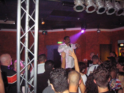 Stevie B. bot eine Wahnsinss-Show