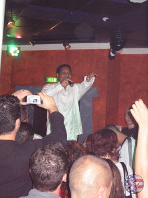 Stevie B. bot eine Wahnsinss-Show
